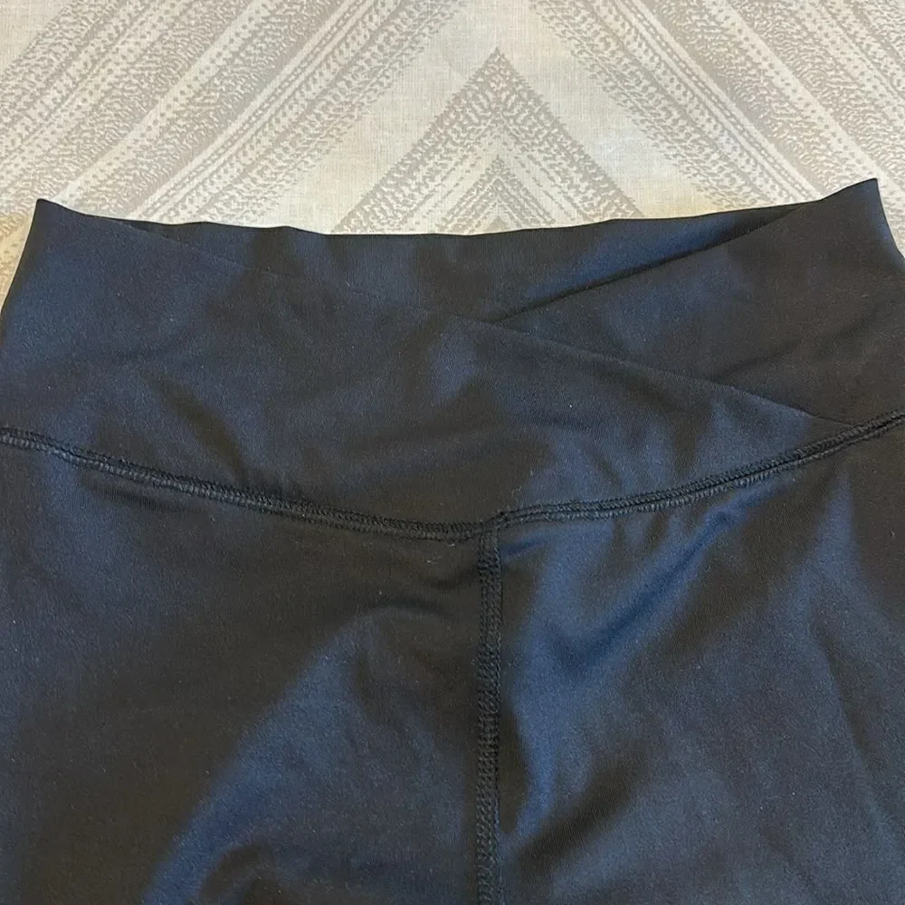 Gap Teen Black Dipped Waist Full Length Leggings, Size 14-16